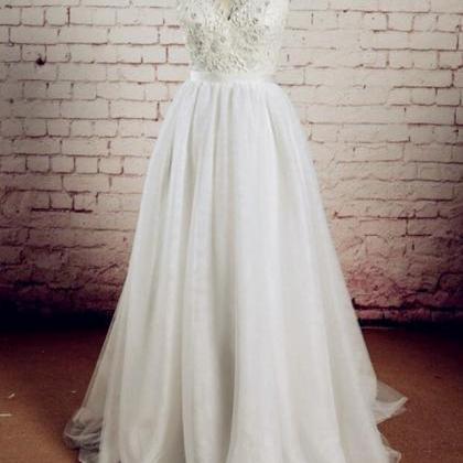 A-line V-neckline Tulle And Lace Simple Wedding..