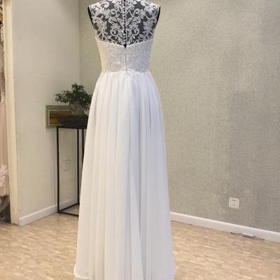 Elegant High Neck Lace Top And Chiffon Skirt Long..