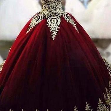 Dark Burgundy Tulle Sweetheart With Applique..