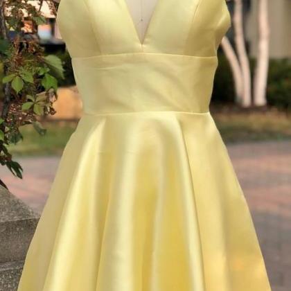 Light Yellow Homecoming Dresses, Cute Short Prom..