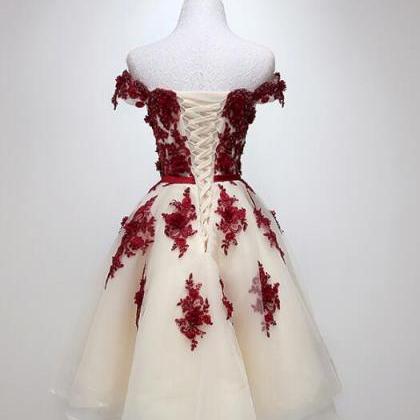 Charming Tulle Champagne With Burgundy Lace..