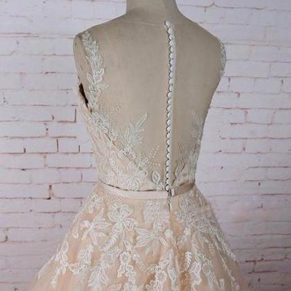 Beautiful Champagne And Tulle Straps Floor Length..