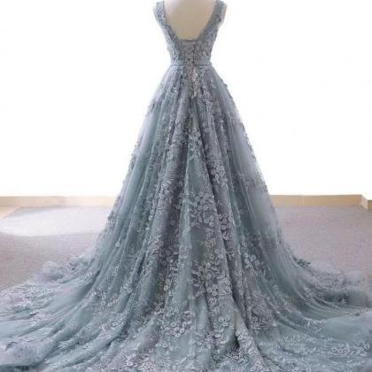 Beautiful Blue And Grey Tulle V-neckline Party..