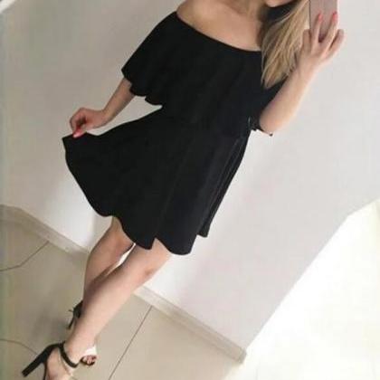 Simple Black Off Shoulder Mini Homecoming Dresses..