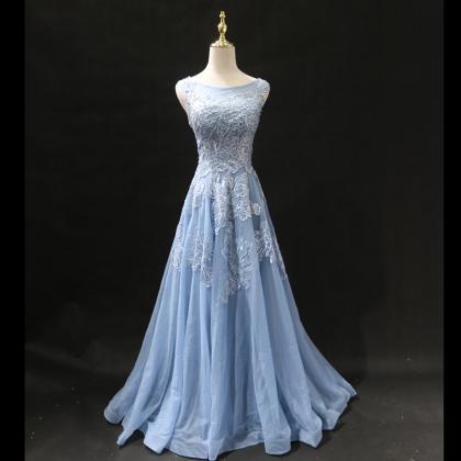 Beautiful Blue Round Neckline Tulle With Lace..