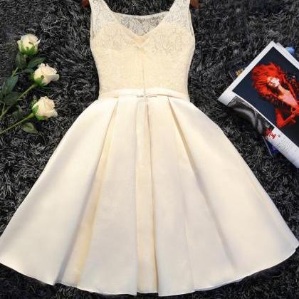 Cute Lace And Satin Knee Lneght V-neckline Prom..