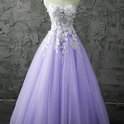 Beautiful Lavender Sweetheart Ball Gown Sweet 16..