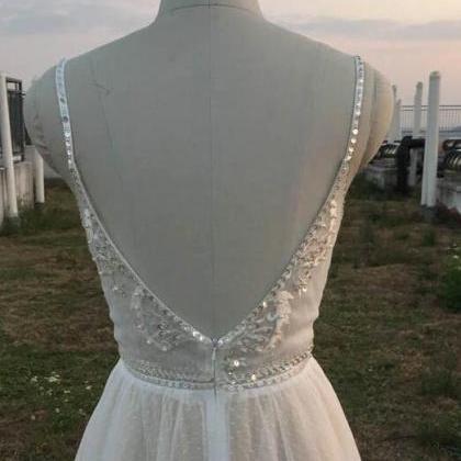 Ivory Tulle V-neckline Straps Long Beach Wedding..