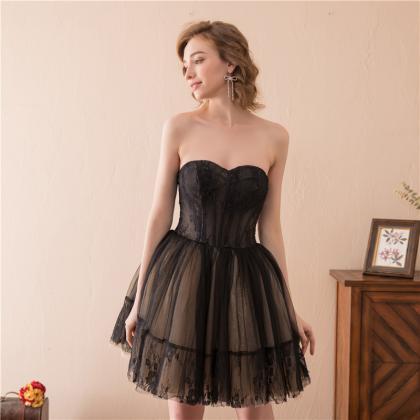 Lovely Black Sweetheart Tulle With Lace Homecoming..
