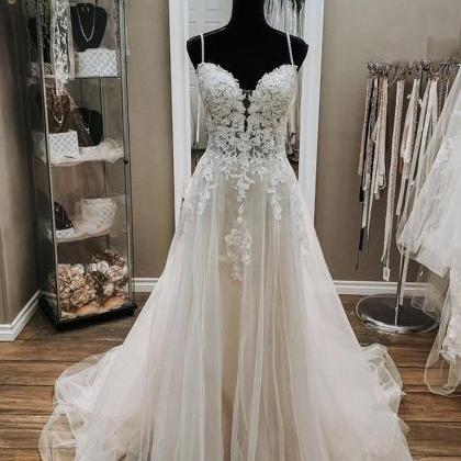 A-linev Neck White Lace Wedding Dresses, V Neck..