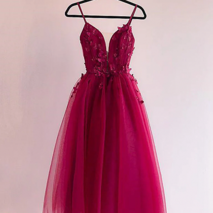 Burgundy Prom Dresses With Lace Appliques,..