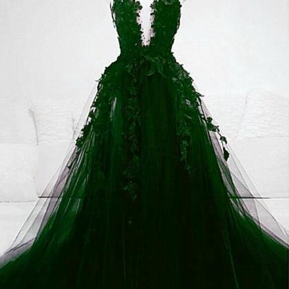 Green Tulle With Lace Deep Neckline Backless Prom..