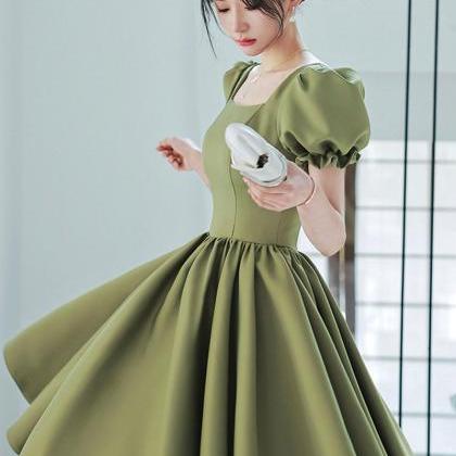 Green Satin Short A-Line Prom Dress..