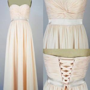 Elegant Chiffon Floor Length Sweetheart Prom Dress..