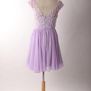 Graceful Purple Lace Round Neckline Short Prom..