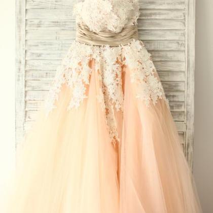 Elegant Pearl Pink Tulle Floor Length Prom Gown..