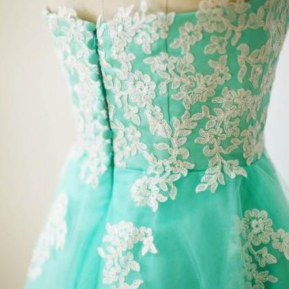 Pretty Handmade Turquoise Tulle Tea Length Prom..
