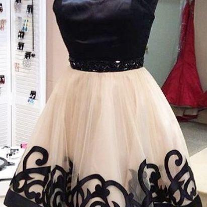Lovely Black And Champagne Tulle Short Prom..