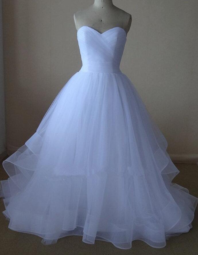 simple and beautiful gown