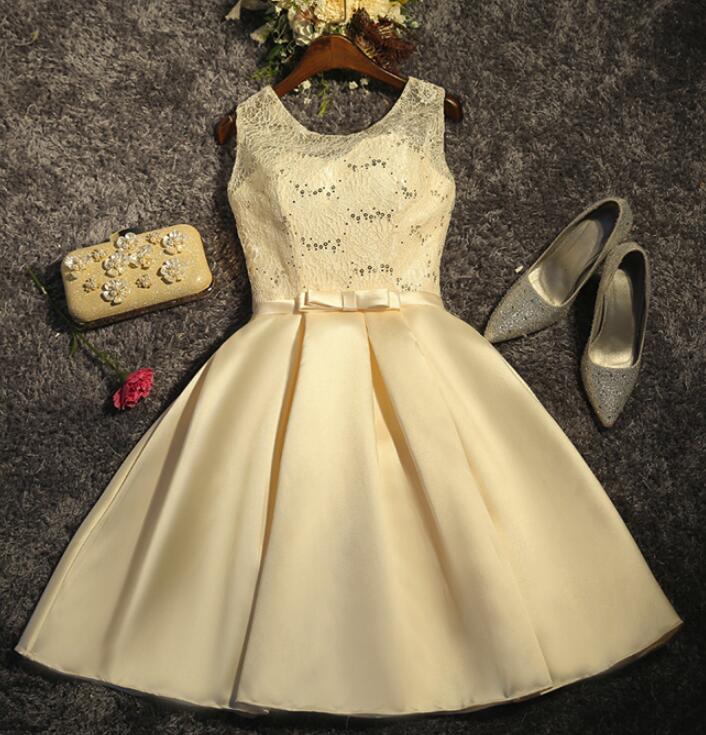 sachin and babi light blue dress Tweed Kleid in Champagnerfarben Knielang – Upper Class Style