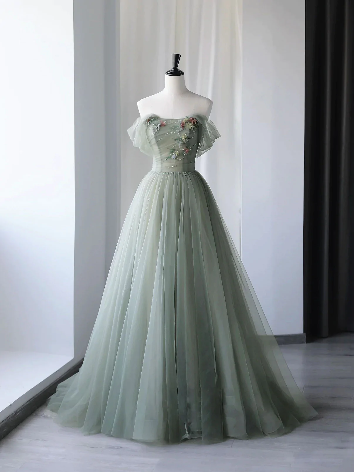 Beautiful Light Green Tulle Long Party Dress, Green Tulle Formal Dresses