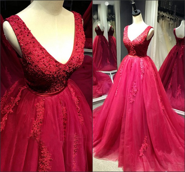 Red Tulle Ball Gown Lace Applique Formal Gowns, Prom Gowns, Party Dresses