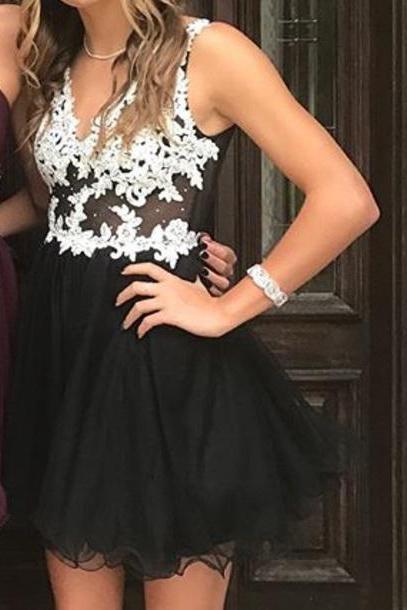 Black Short Homecoming Dress With White Applique, Lovely Formal Wear, Short Party Dresses