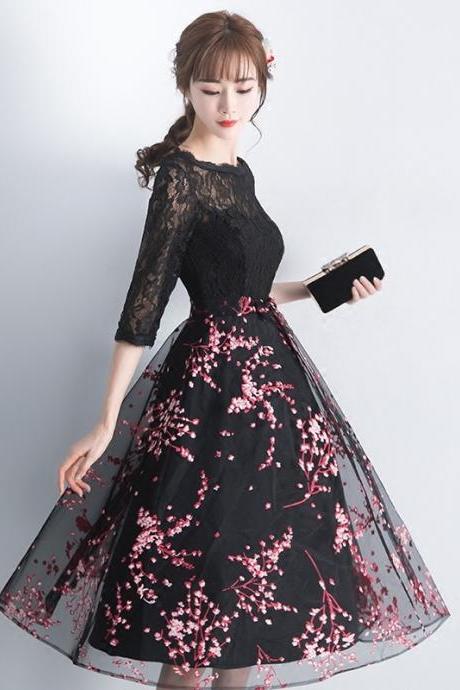Lovely Black Lace Short Round Neckline Bridesmaid Dress, Black Homecoming Dress Party Dresses