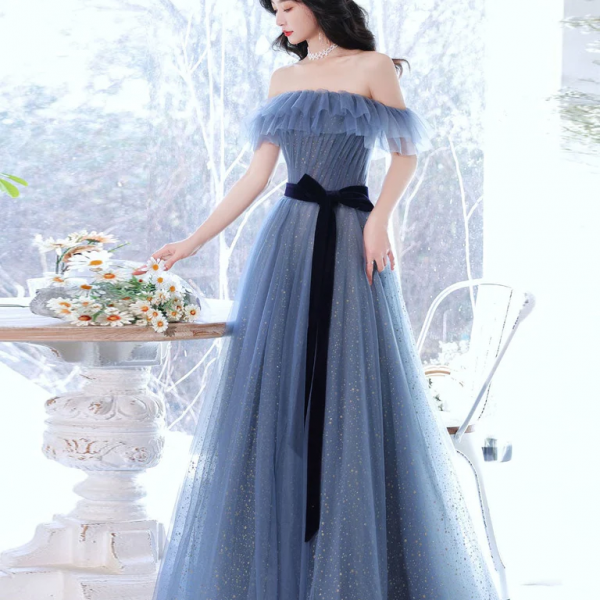 A-line Beaded Sweetheart Neck Sweep Train Dress Royal Blue main image 1