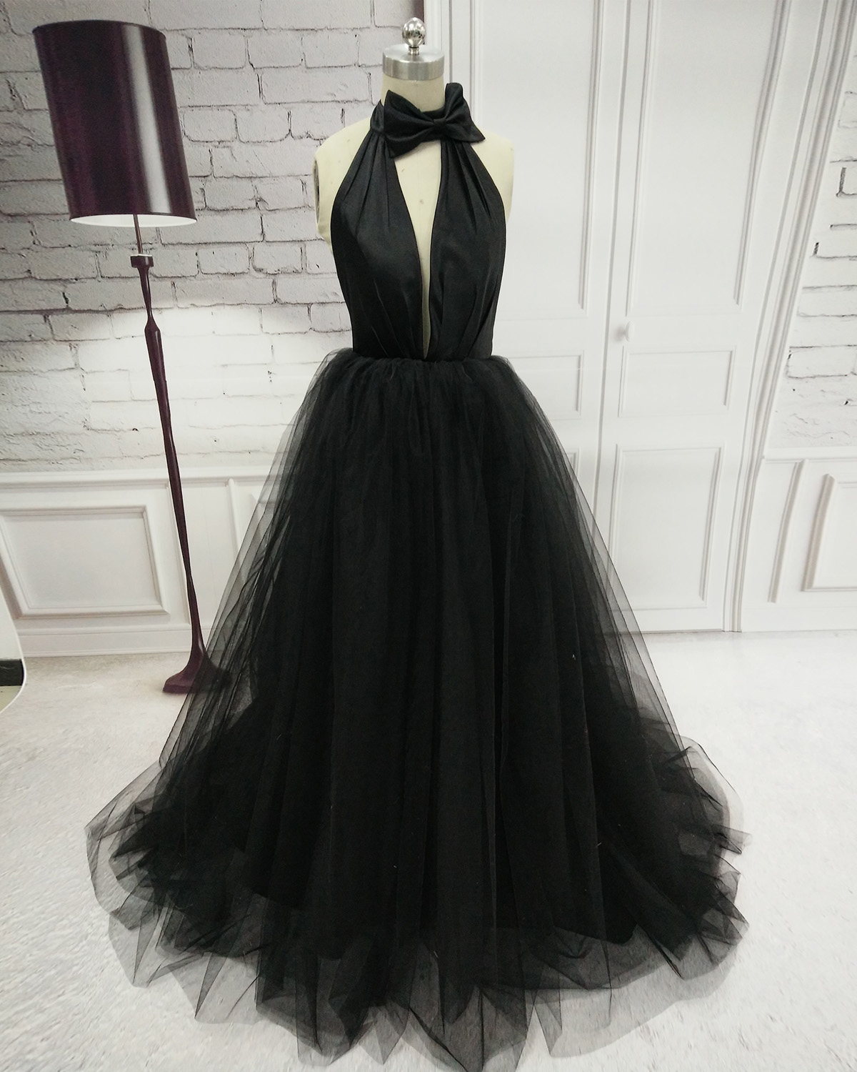 Black Tulle Party Dress With Halter Neckline Sexy Formal Gowns Black Gowns On Luulla 4225